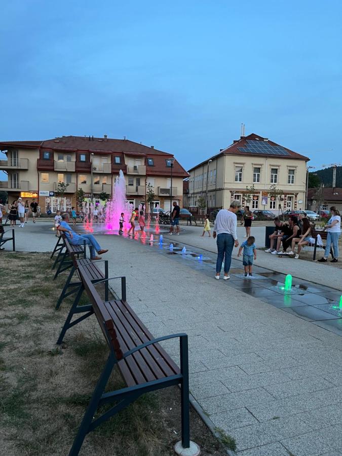 Var Apartman Miskolc Exterior photo